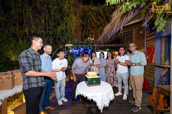 [We share, We care] Birthday celebration for TONA & TSS members of the early months of 2023